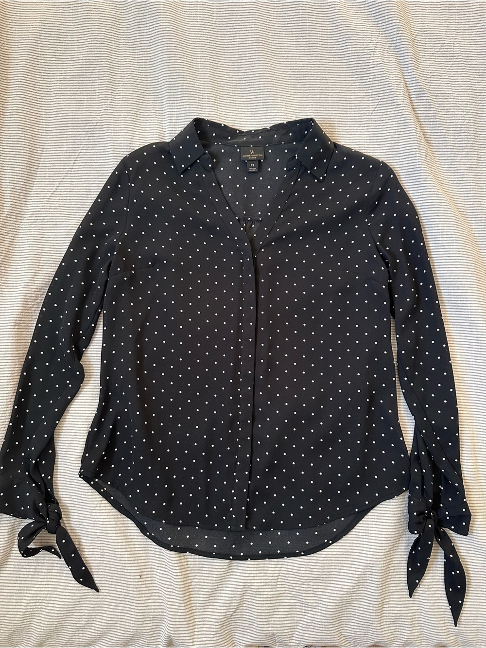 NEW Worthington Black Polka Dot Tie-Cuff Button Down Blouse